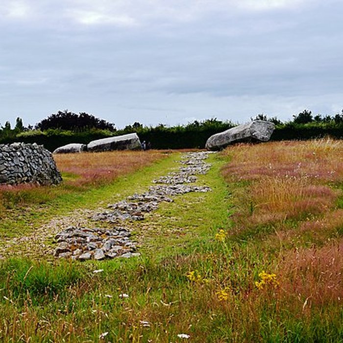 Photo de Tumulus dEr Grah à Locmariaquer