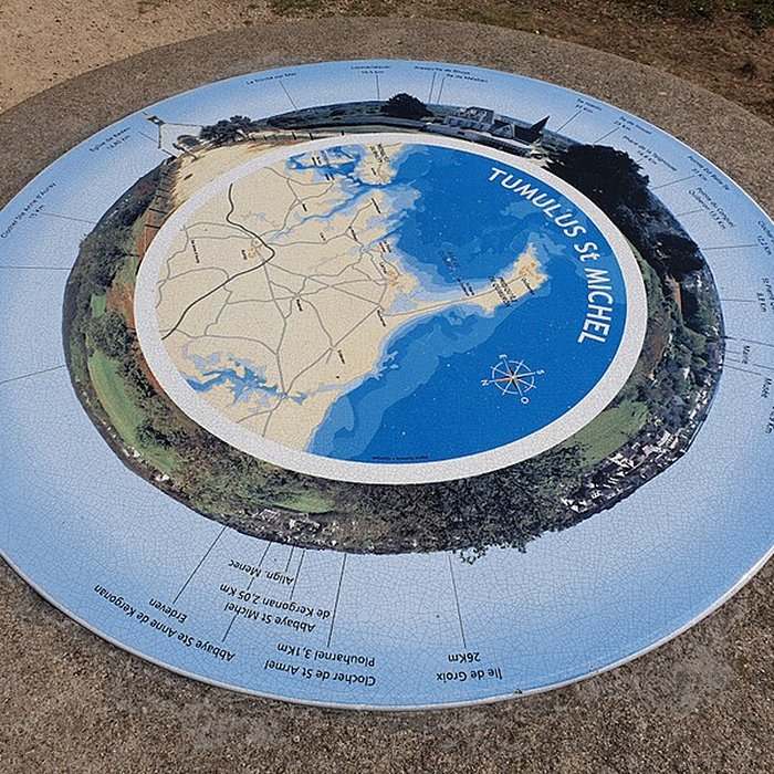 Photo de Tumulus Saint-Michel à Carnac