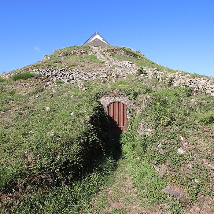 Photo de Tumulus Saint-Michel à Carnac