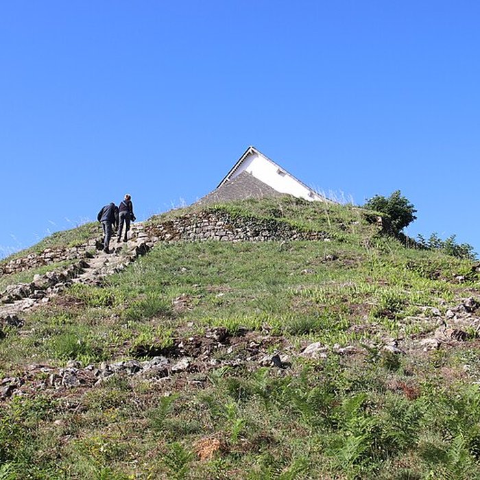 Photo de Tumulus Saint-Michel à Carnac