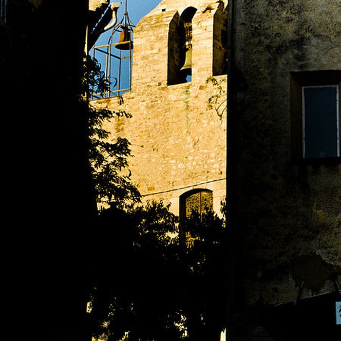 Photo de Église de la Transfiguration-du-Sauveur du Castellet