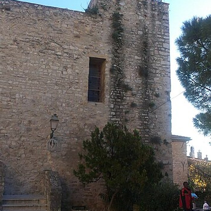 Photo de Église de la Transfiguration-du-Sauveur du Castellet