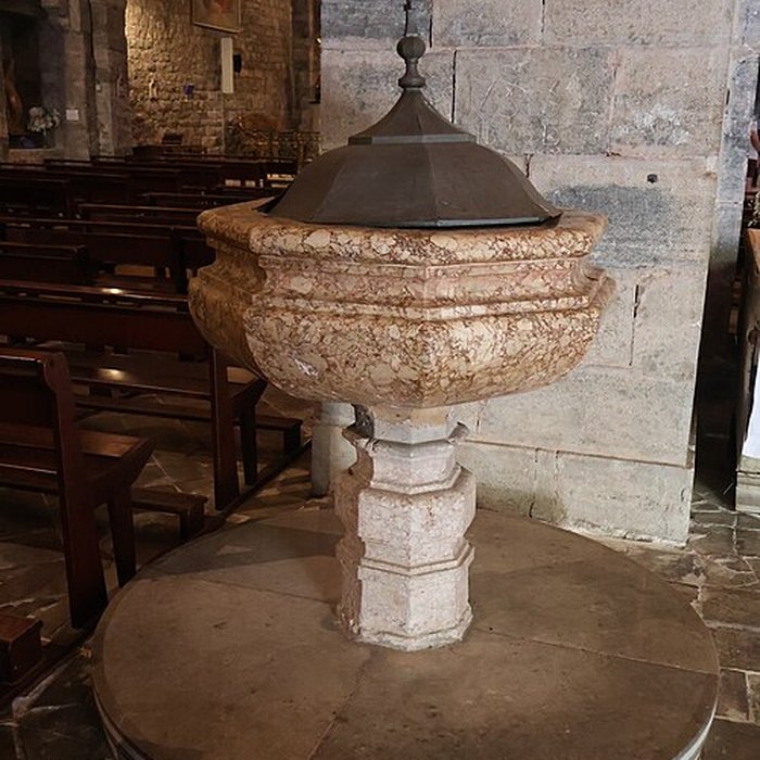 Photo de Église de la Transfiguration-du-Sauveur du Castellet