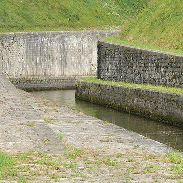 Canal souterrain de Saint-Albin également sur commune de Scey-sur-Saône-et-Saint-Albin