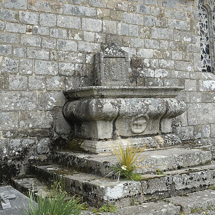 Photo de Église de la Trinité de Calan