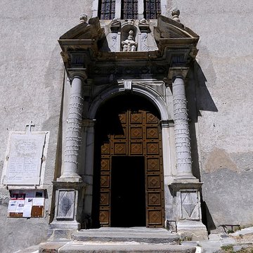 Église de la Trinité de Peisey-Nancroix