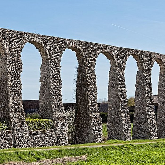 Photo de Vestiges de laqueduc romain de Luynes