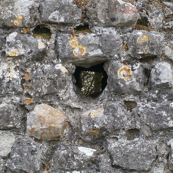 Photo de Vestiges de laqueduc romain de Luynes