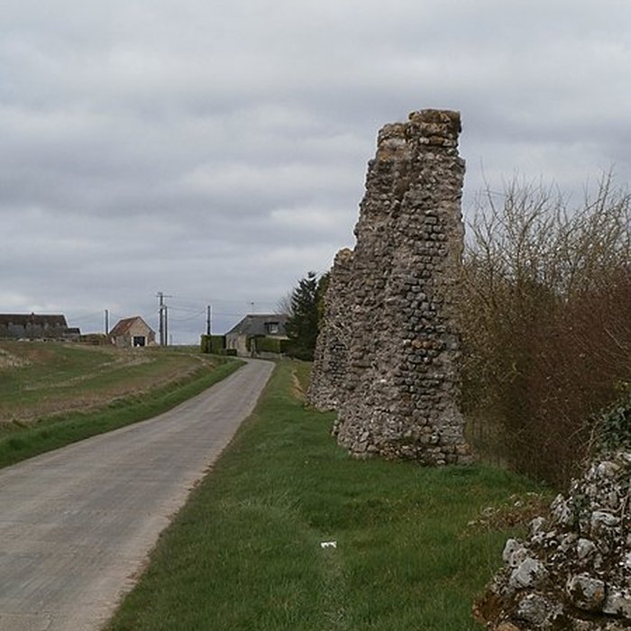 Photo de Vestiges de laqueduc romain de Luynes