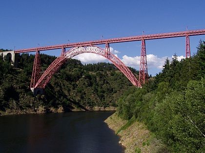 Photo de Viaduc de Garabit à Loubaresse