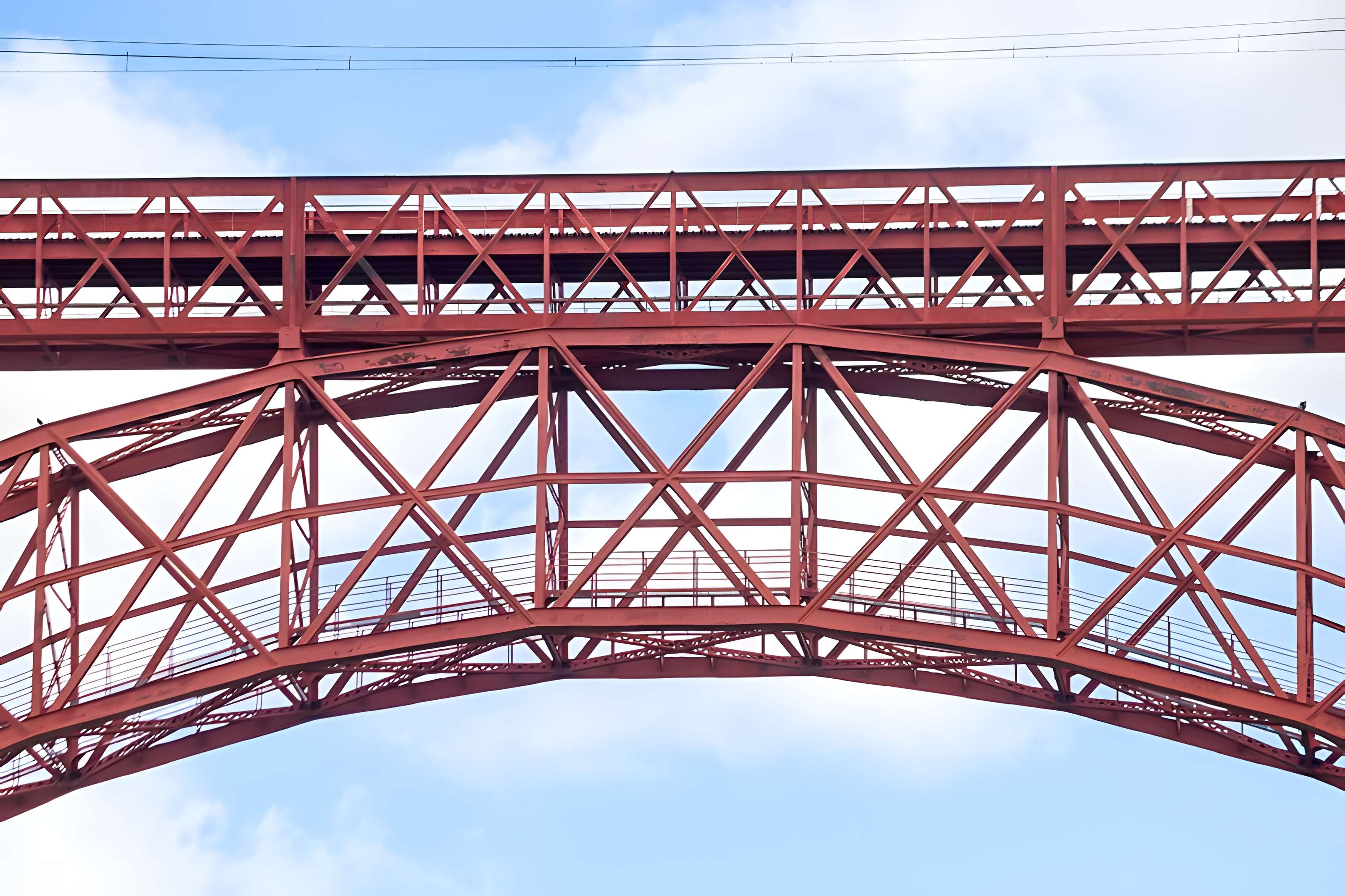 Viaduc de Garabit à Loubaresse