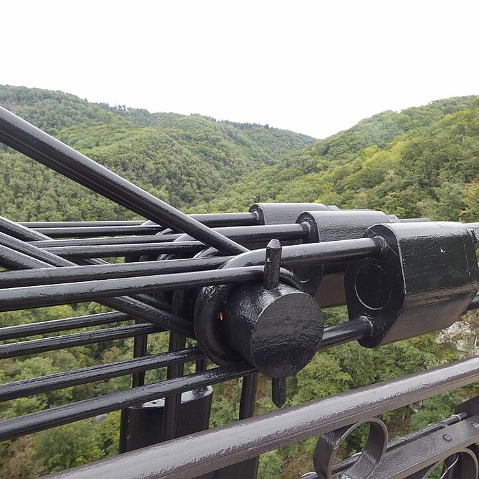 Photo de Viaduc des Rochers Noirs également sur commune de Soursac