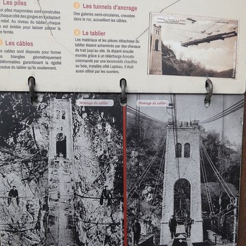 Viaduc des Rochers Noirs à Soursac