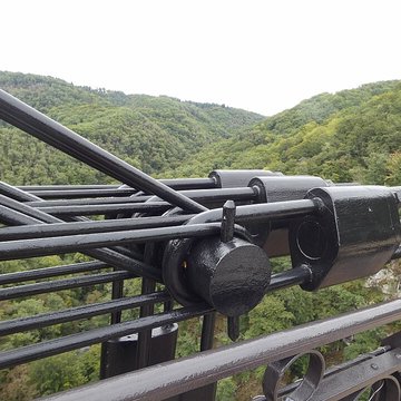 Viaduc des Rochers Noirs à Soursac