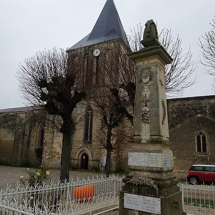 Photo de Église de lAssomption de Villeneuve-la-Comtesse
