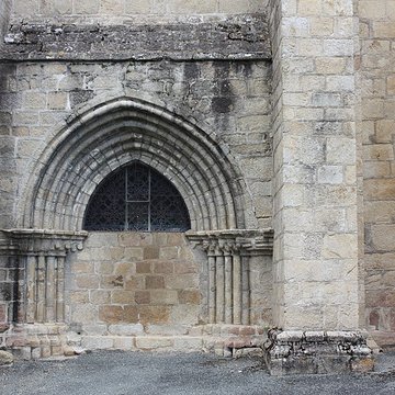 Église de lAssomption-de-la-Très-Sainte-Vierge de Chéniers