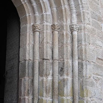 Église de lOrdination-de-Saint-Martin-de-Tours dEyjeaux