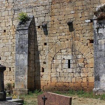 Ruines de léglise de Pestillac