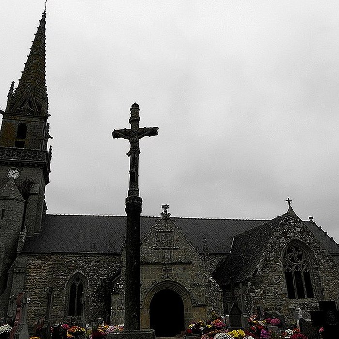 Photo de Église de Saint-Fiacre et ossuaire 