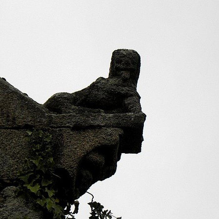 Photo de Église de Saint-Fiacre et ossuaire 