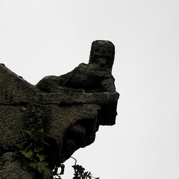 Église de Saint-Fiacre et ossuaire 