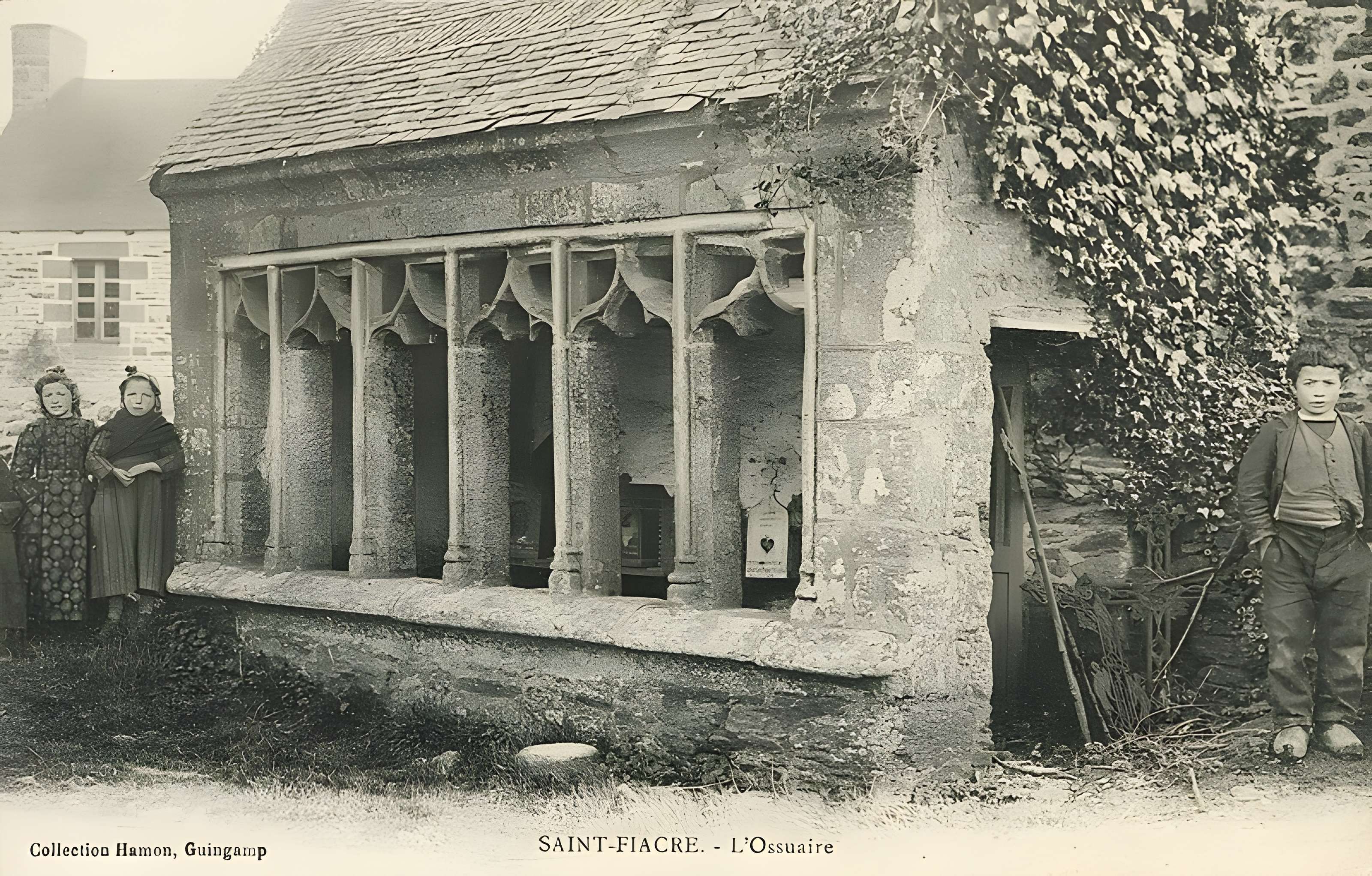 Église de Saint-Fiacre et ossuaire 