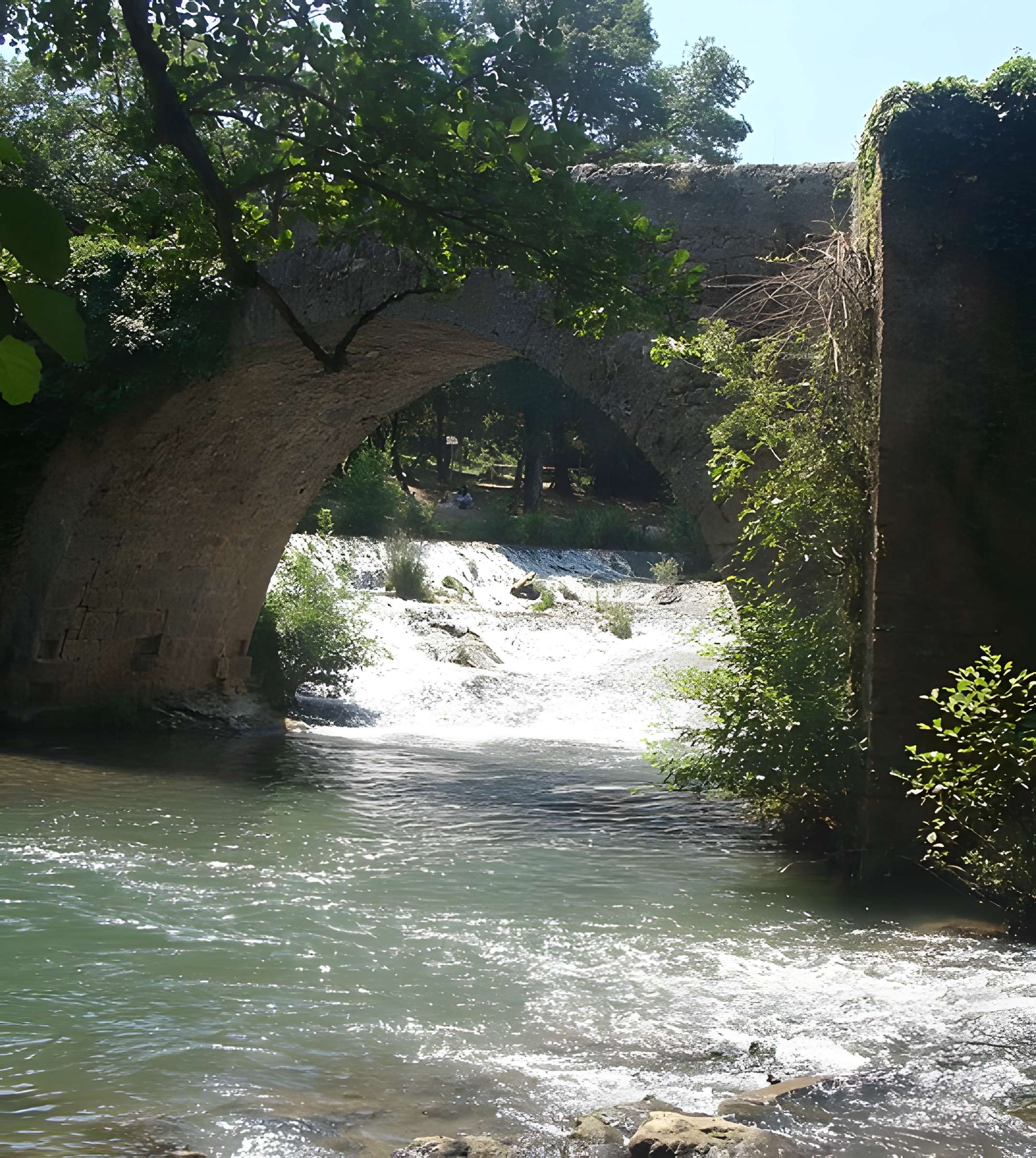 Vieux-Pont de Vins-sur-Caramy