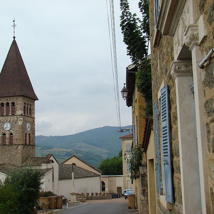 Photo de Église de Vaux-en-Beaujolais