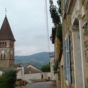 Église de Vaux-en-Beaujolais