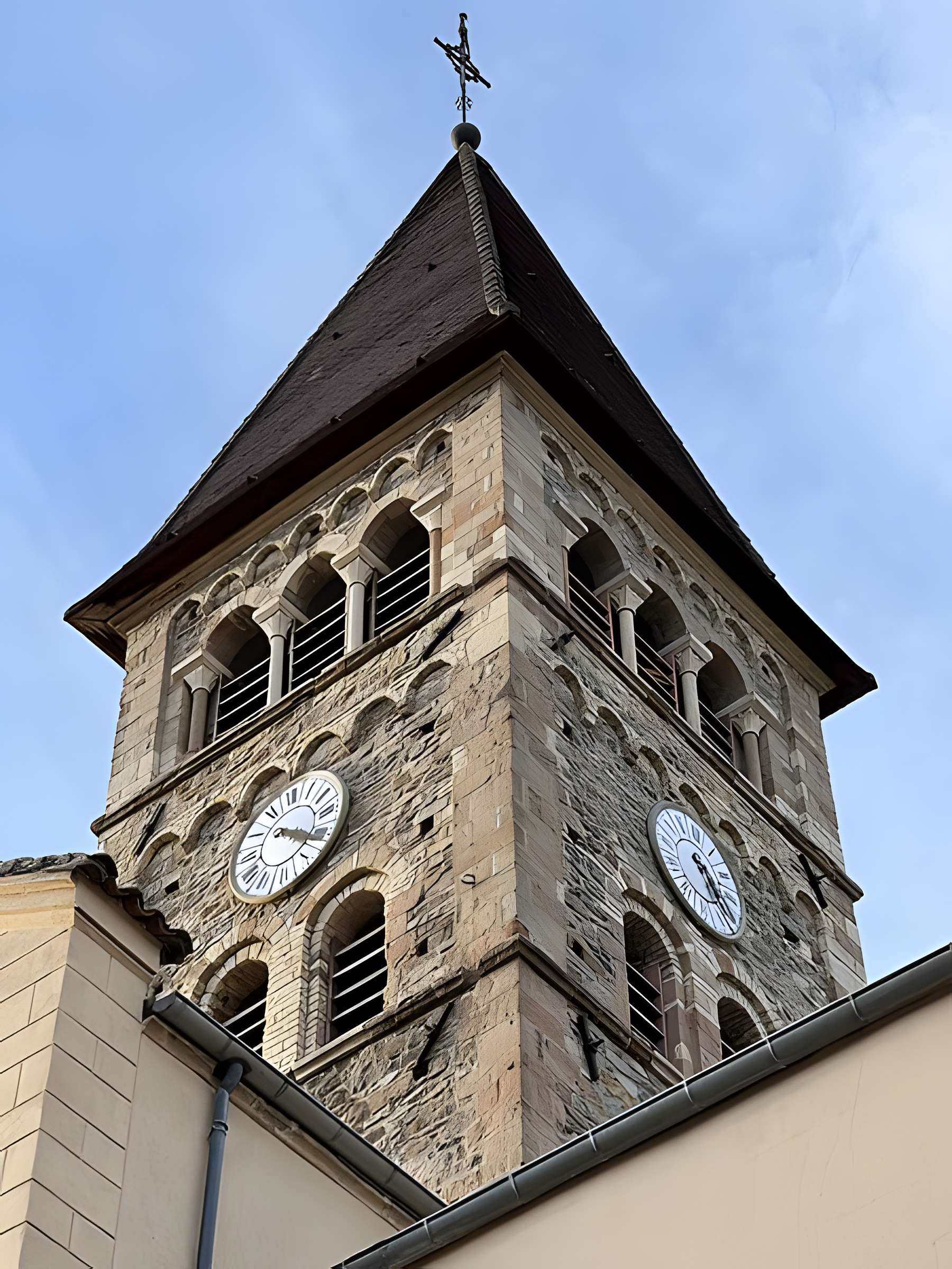 Église de Vaux-en-Beaujolais