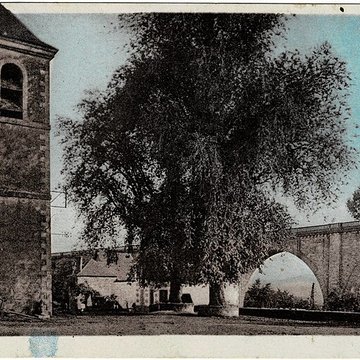 Église de Vignols et croix