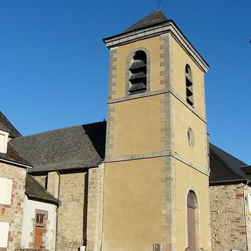 Église de Vignols et croix