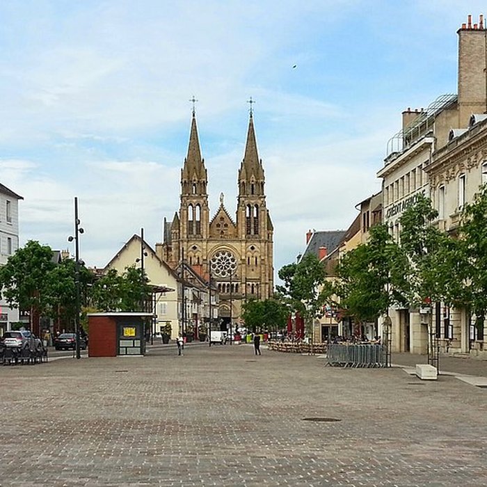 Photo de Église du Sacré-Coeur de Moulins