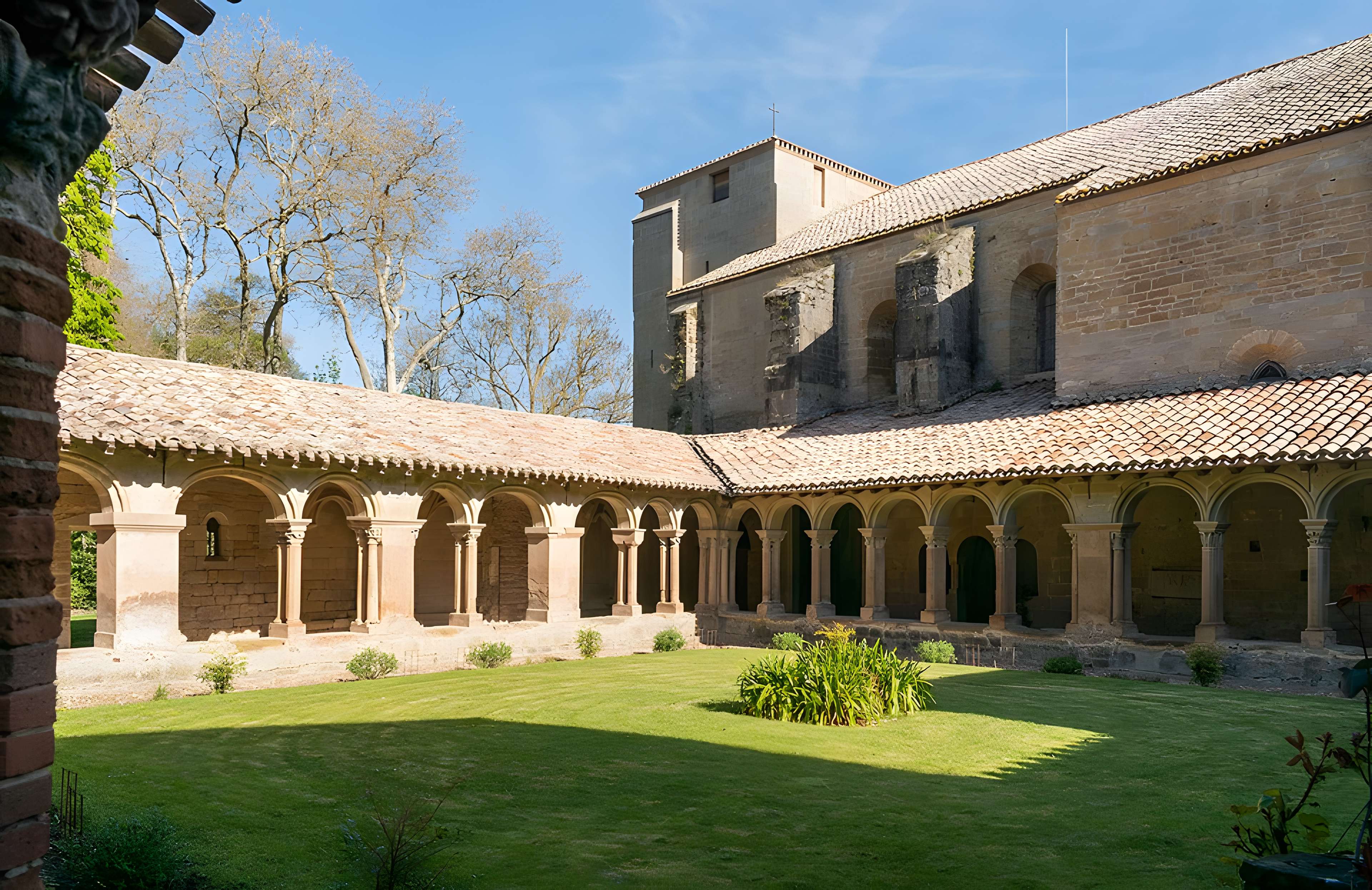 Abbaye bénédictine de Saint-Papoul