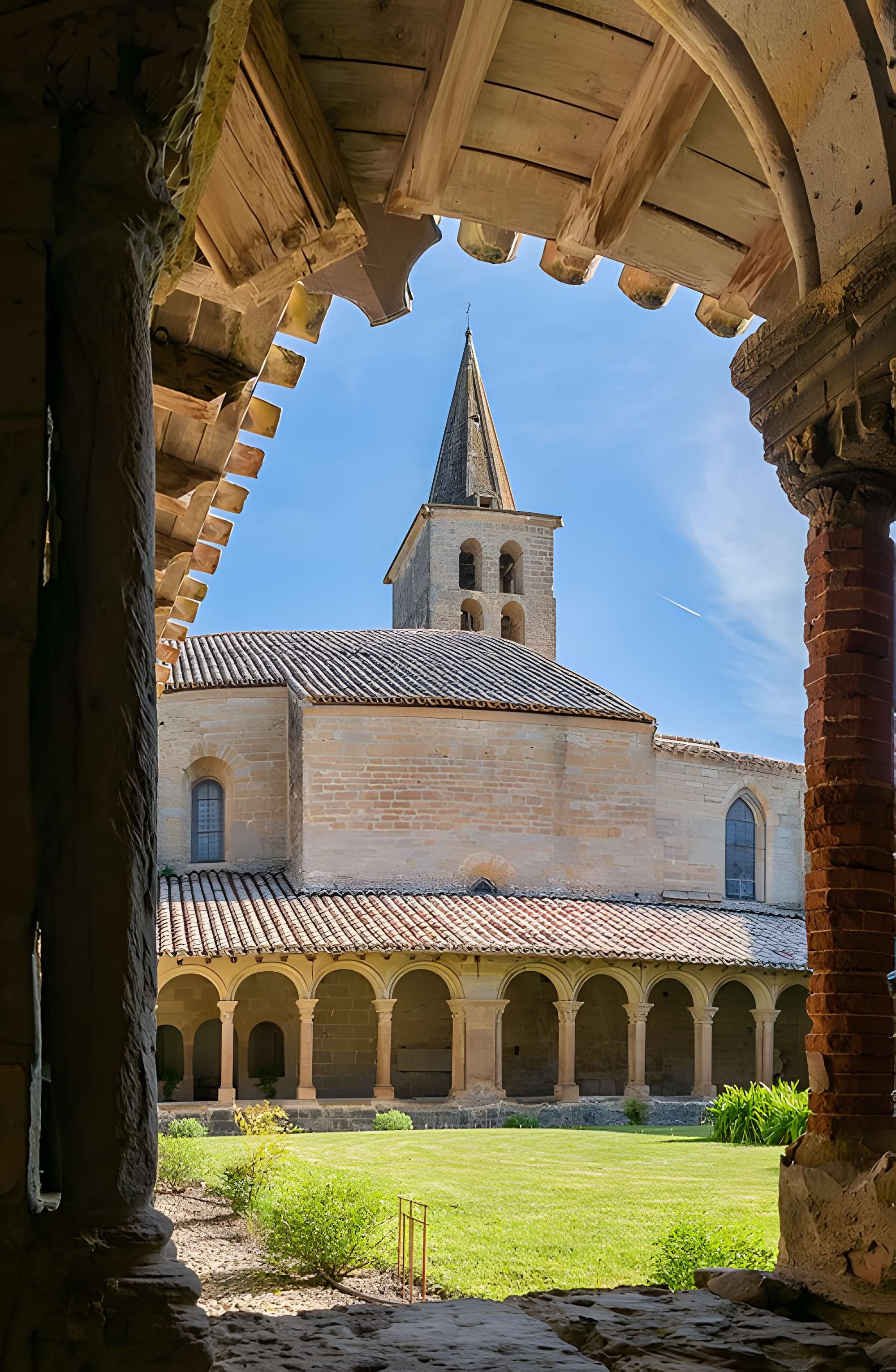 Abbaye bénédictine de Saint-Papoul
