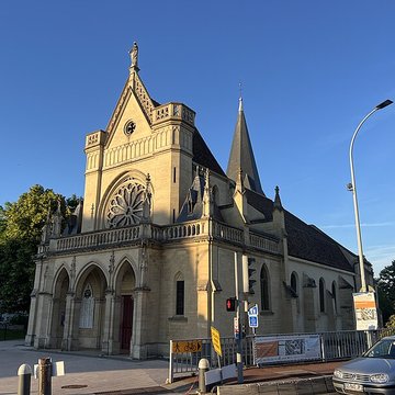 Église Notre-Dame de Chatou