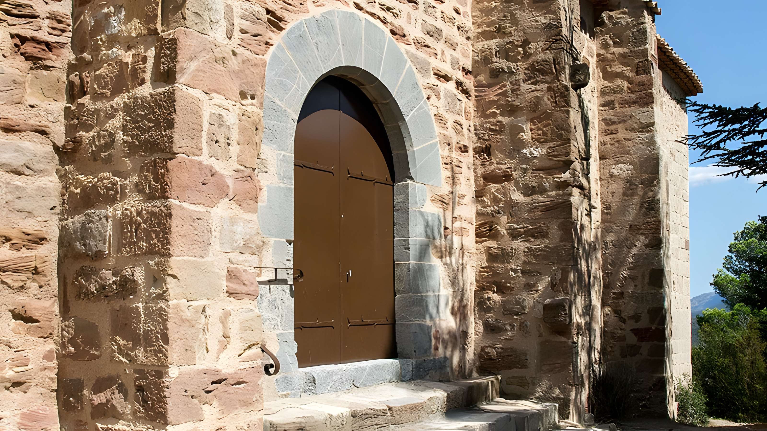 Église Notre-Dame de Faste