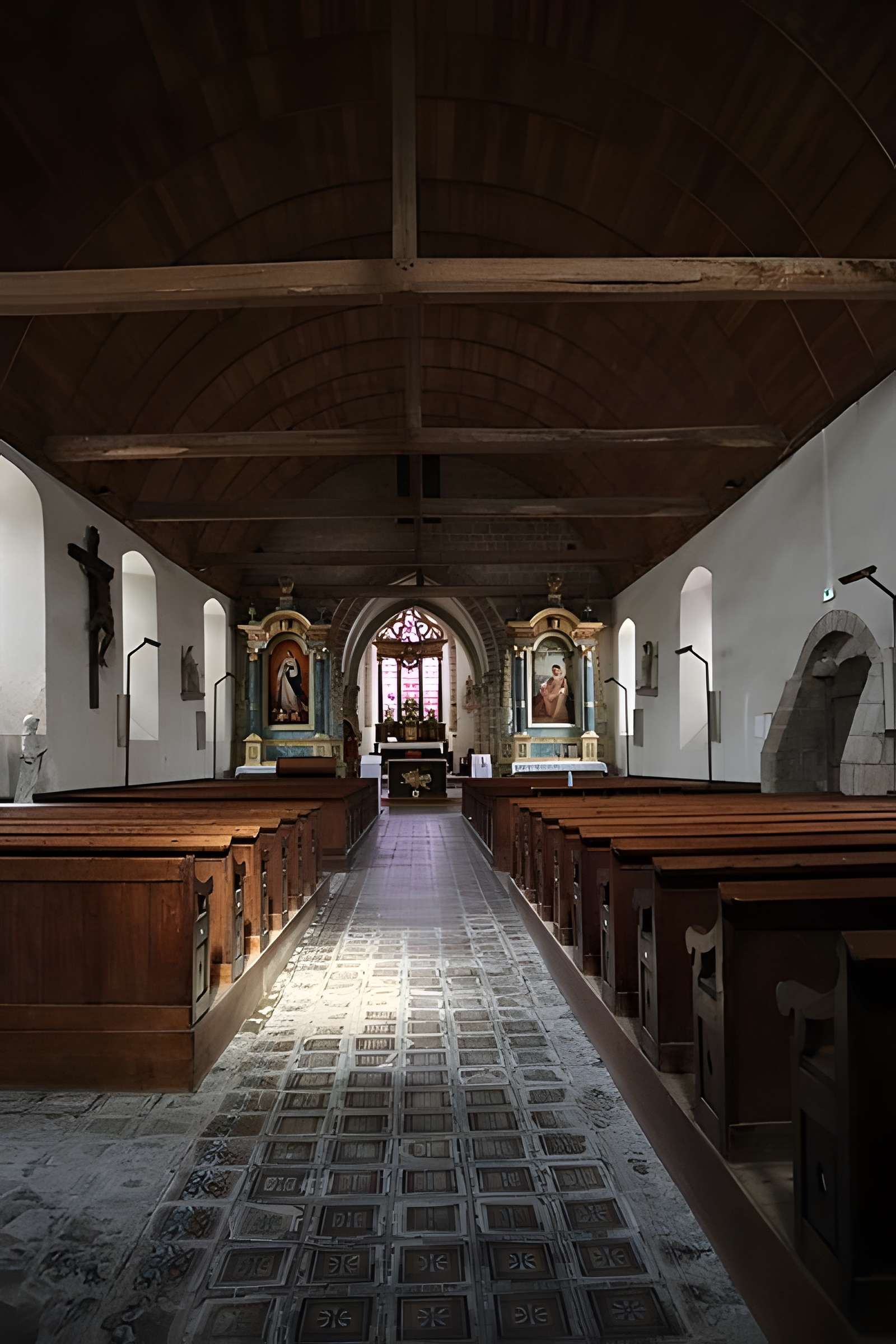 Église Notre-Dame de Genêts