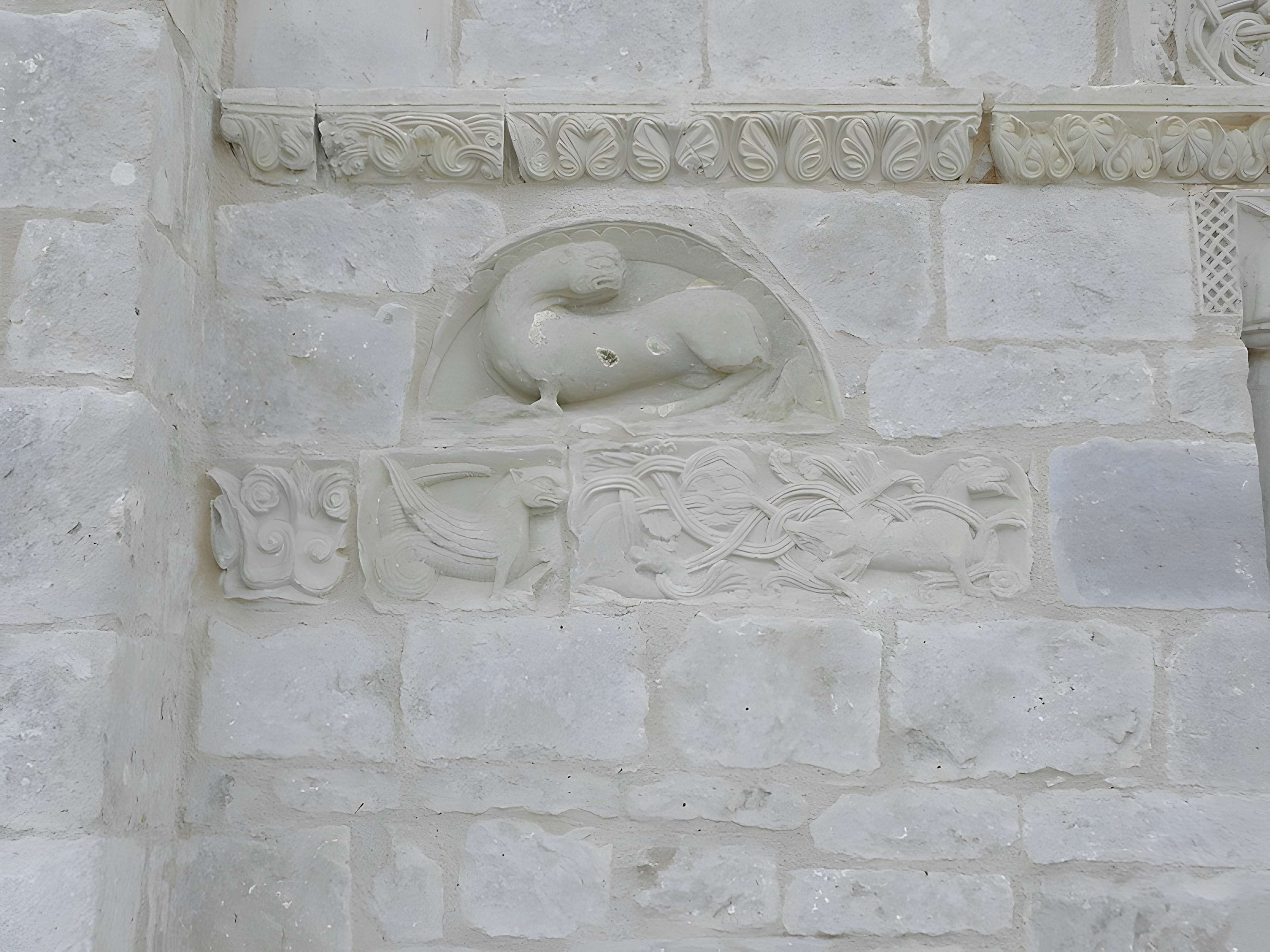 Église Notre-Dame de Genouillé