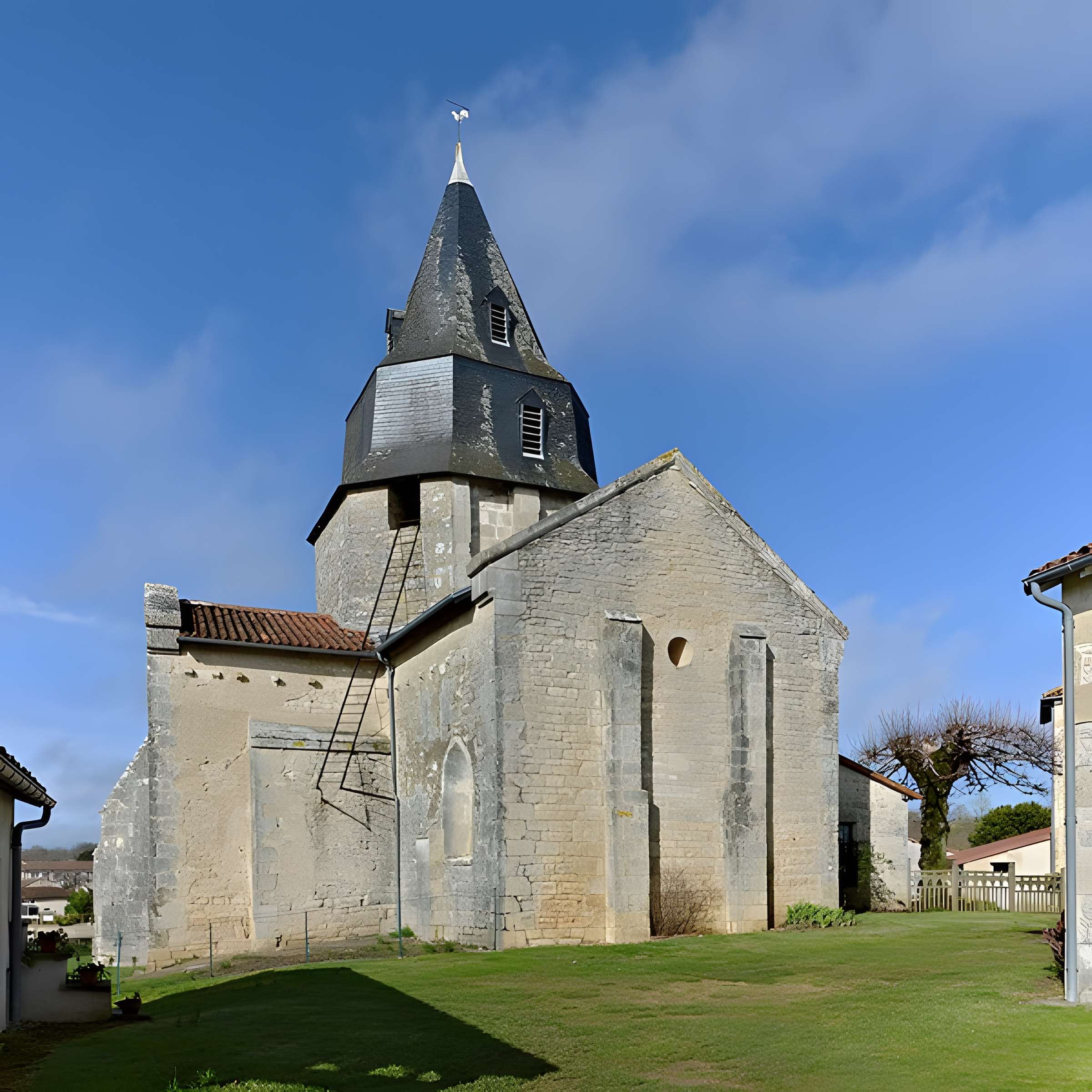 Église Notre-Dame de Genouillé
