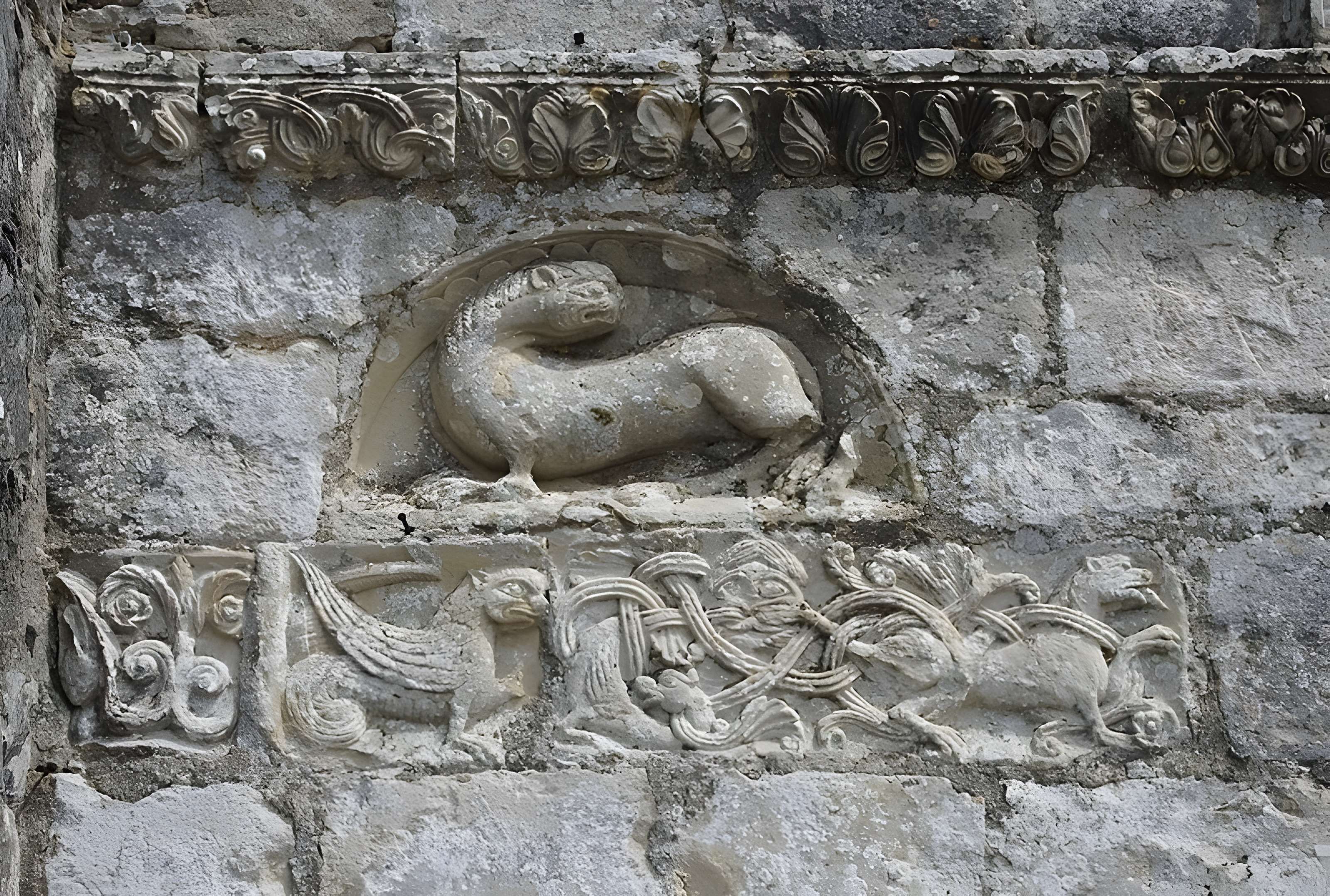 Église Notre-Dame de Genouillé