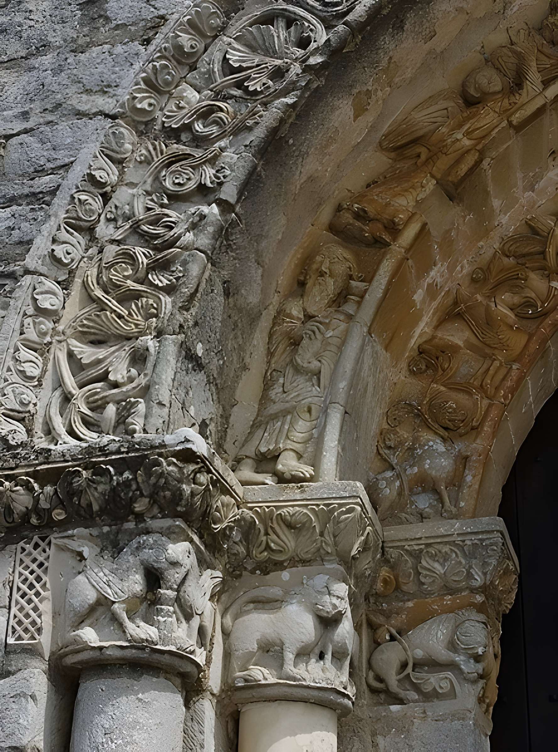 Église Notre-Dame de Genouillé