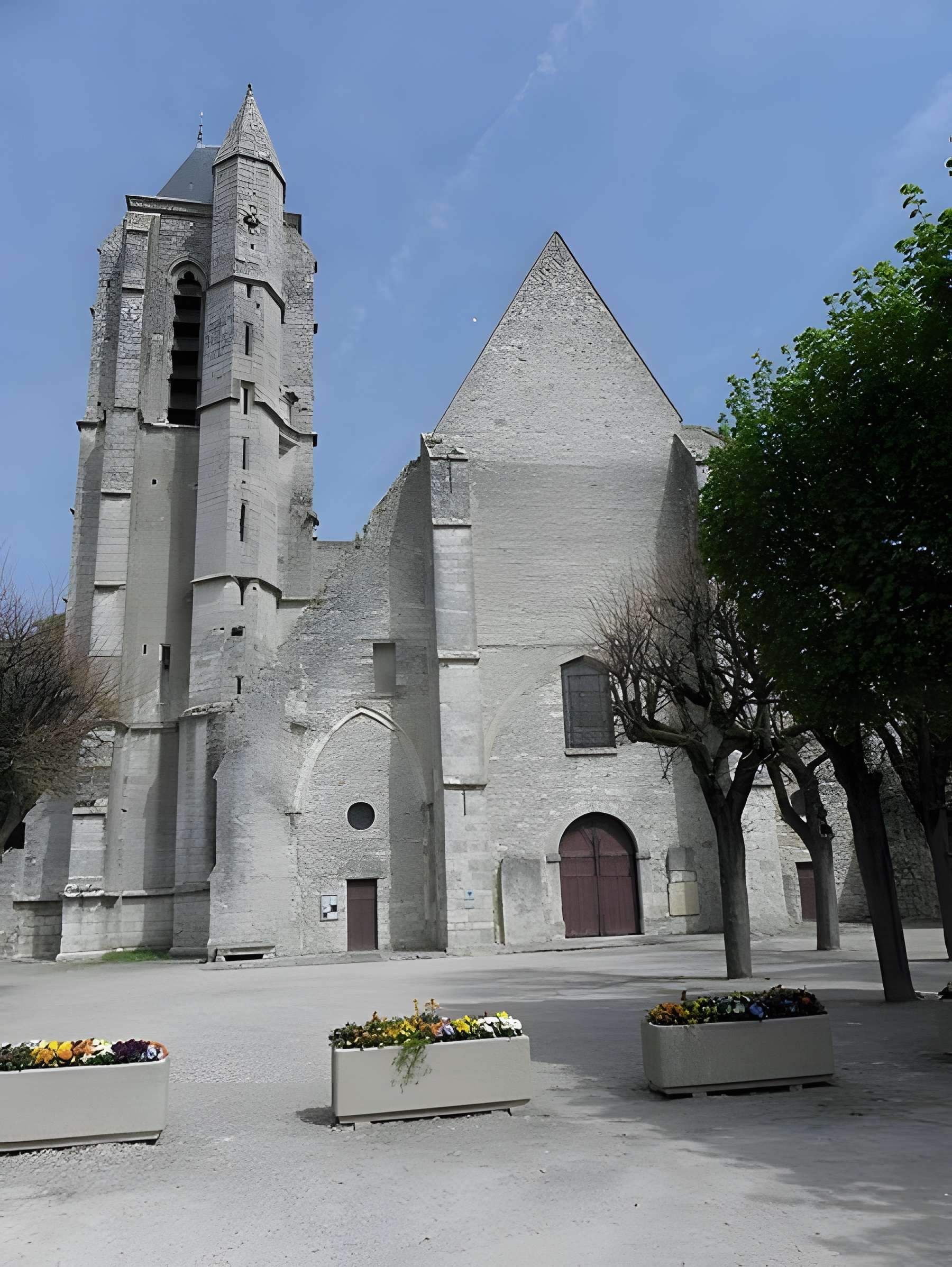 Abbatiale de la Sainte-Trinité de Morigny-Champigny 