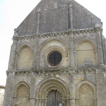 Église Notre-Dame de Genouillé