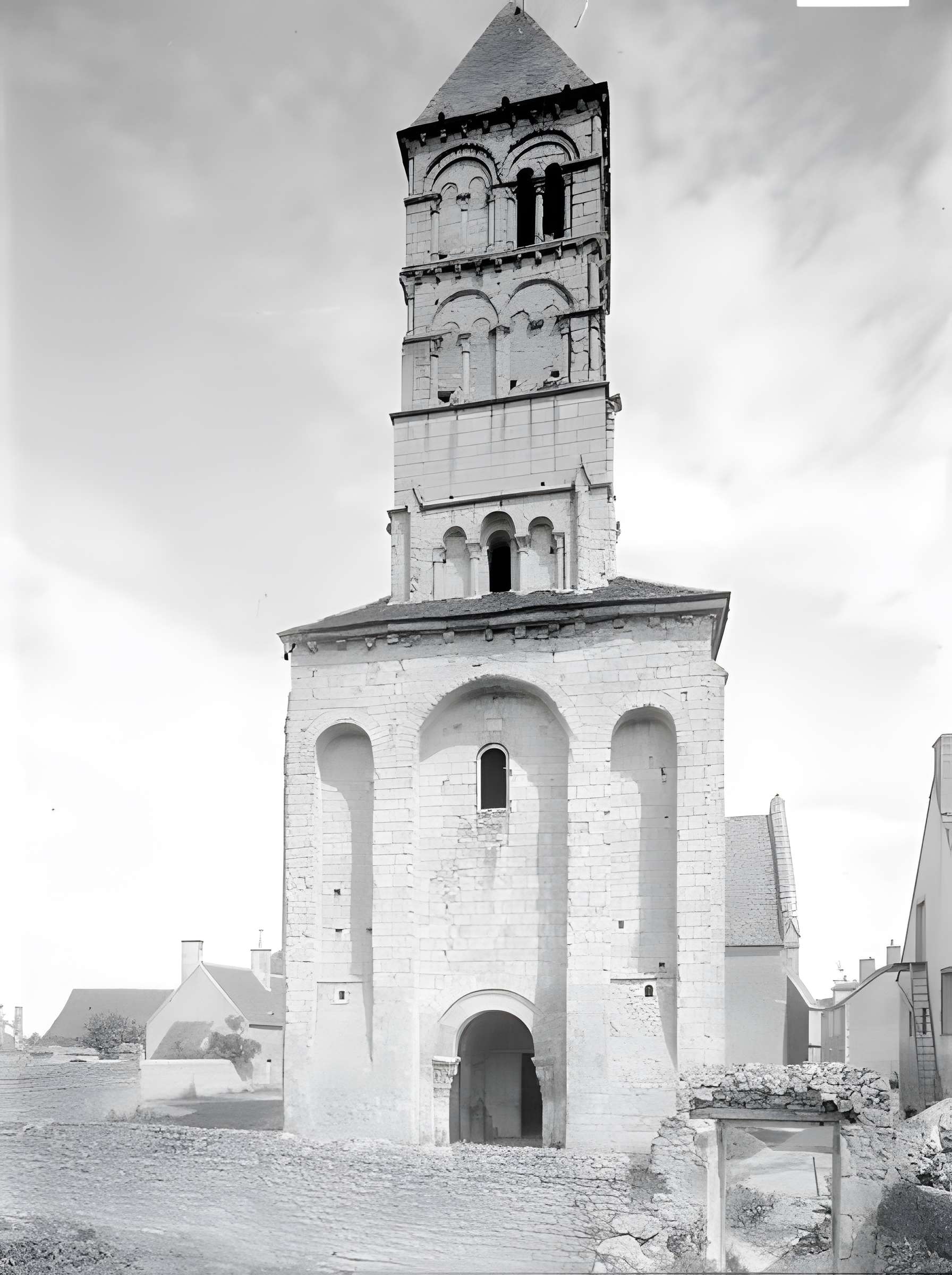 Église Notre-Dame de Germigny-l'Exempt