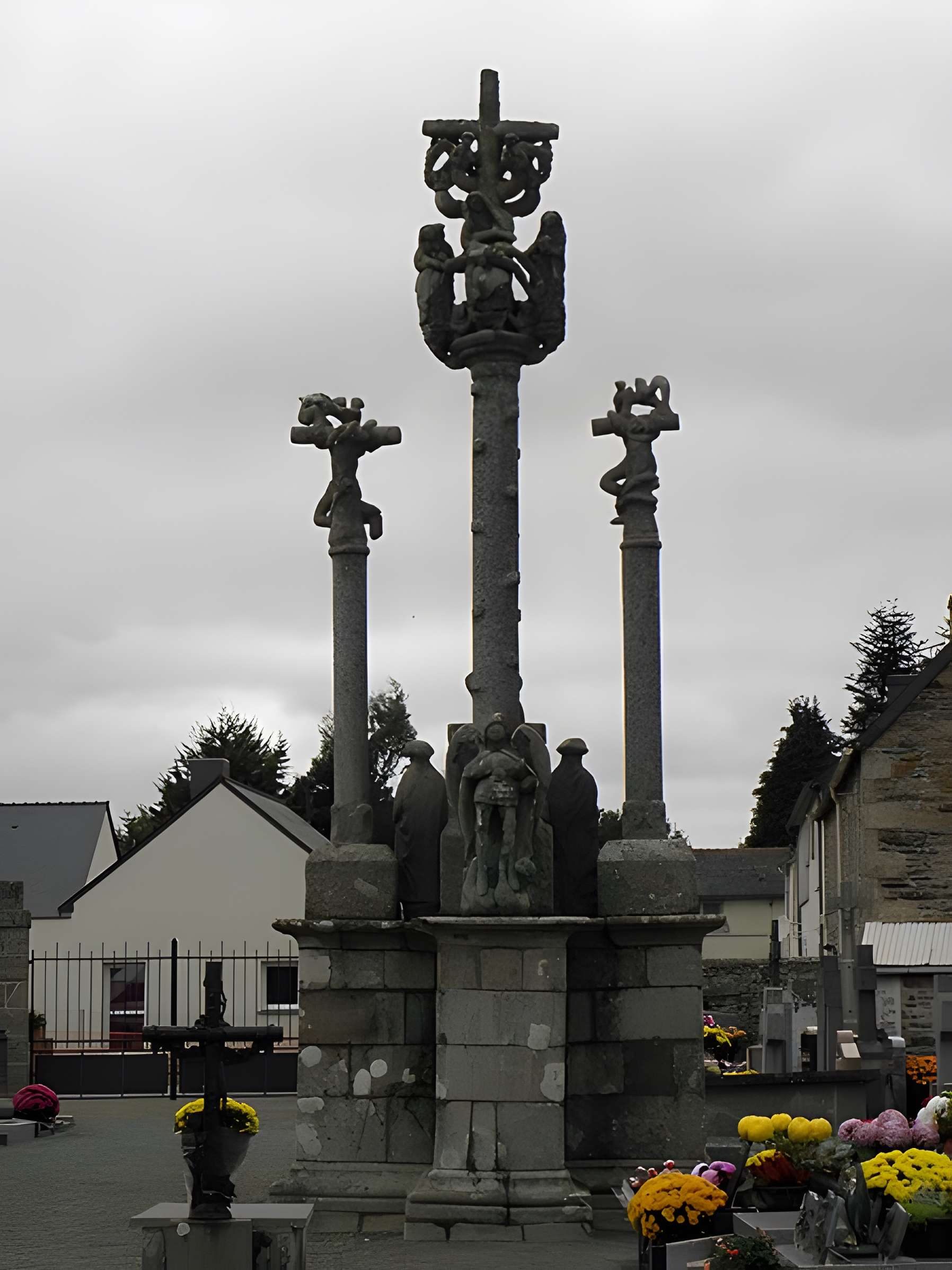 Église Notre-Dame de Gurunhuel