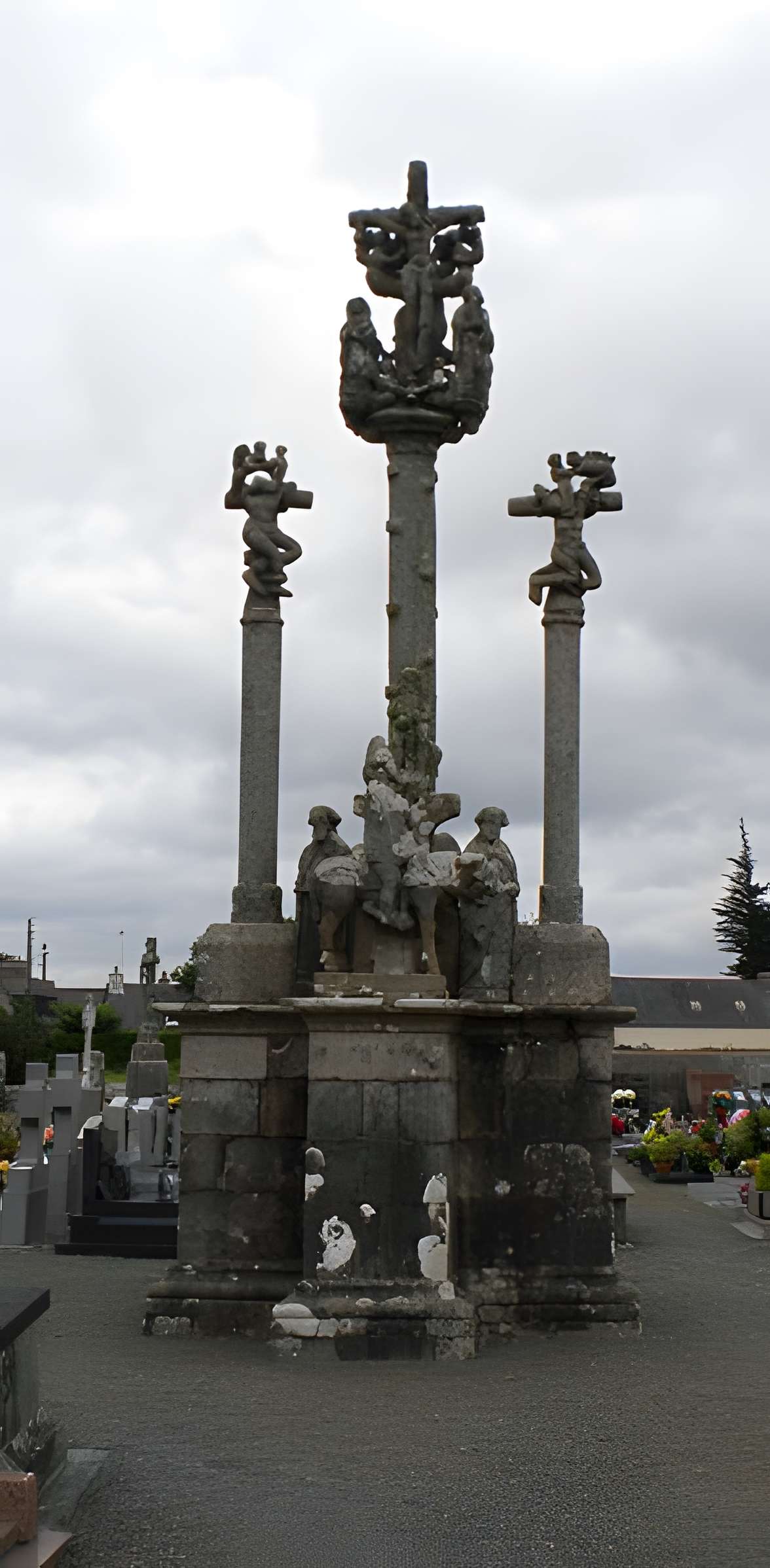 Église Notre-Dame de Gurunhuel 