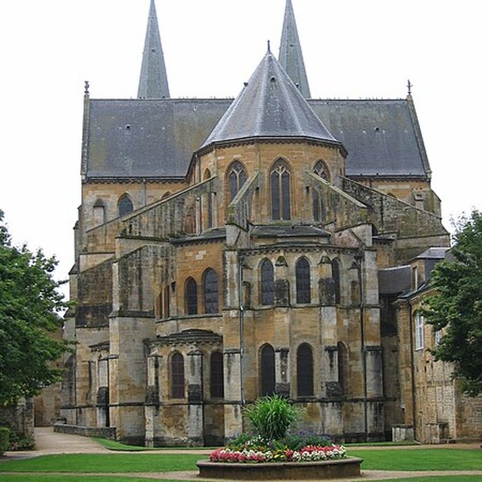 Photo de Abbatiale de Mouzon