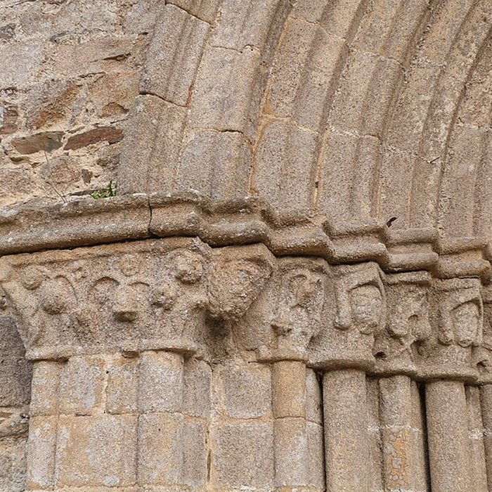 Photo de Église Notre-Dame de Jugon-les-Lacs