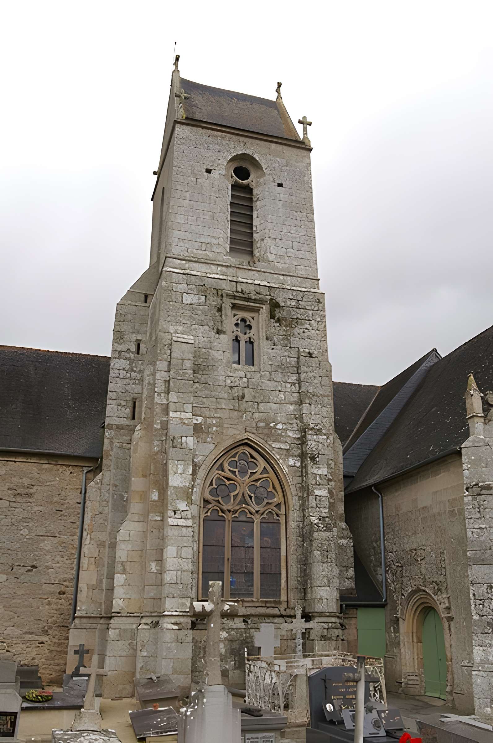 Église Notre-Dame de Jugon-les-Lacs